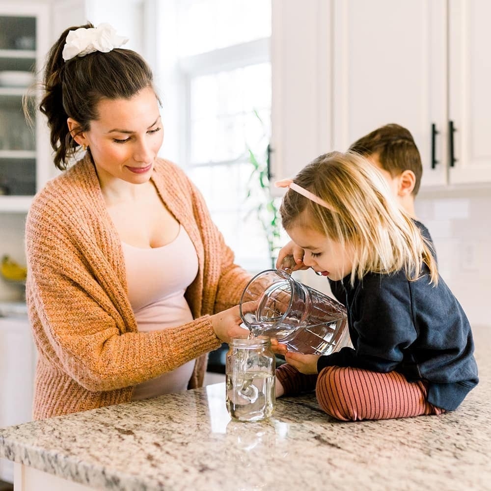 Agua saludable para beber, cocinar y limpiar.